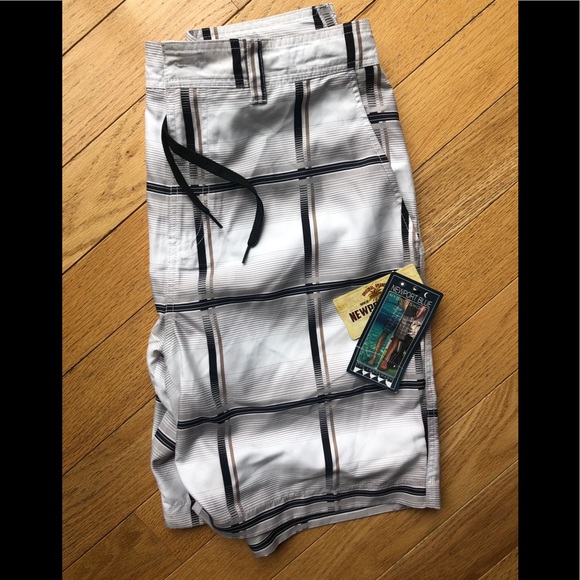 Newport Other - NEWPORT BLUE HYBRID SHORT • size 34 • NWT